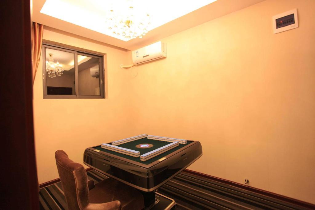 Perfect Season Hotel Guilin Exterior photo