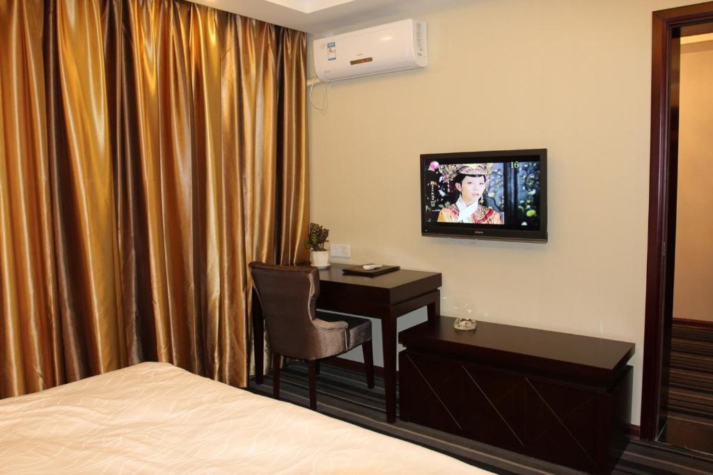 Perfect Season Hotel Guilin Room photo